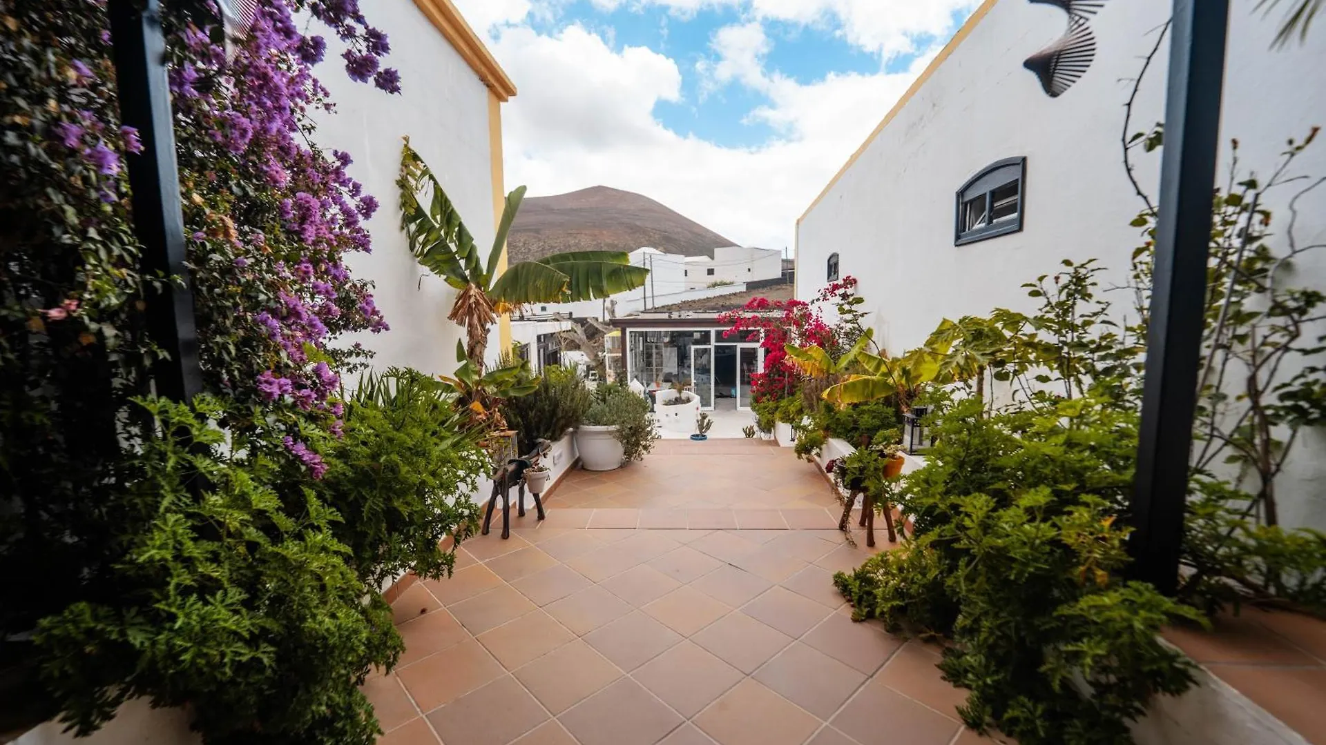 Casa Rural Ga7Colores Only Adult Montana Blanca Spain